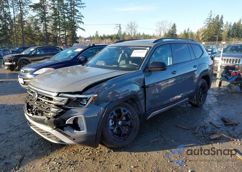 2024 Volkswagen Atlas 2.0T Peak Edition Sel from USA, damaged, VIN 1V2GR2CA6RC569563